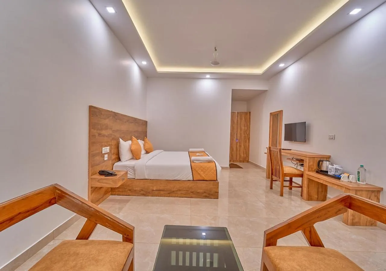 Ice Mist Pool Resort Munnar By Voye Homes India