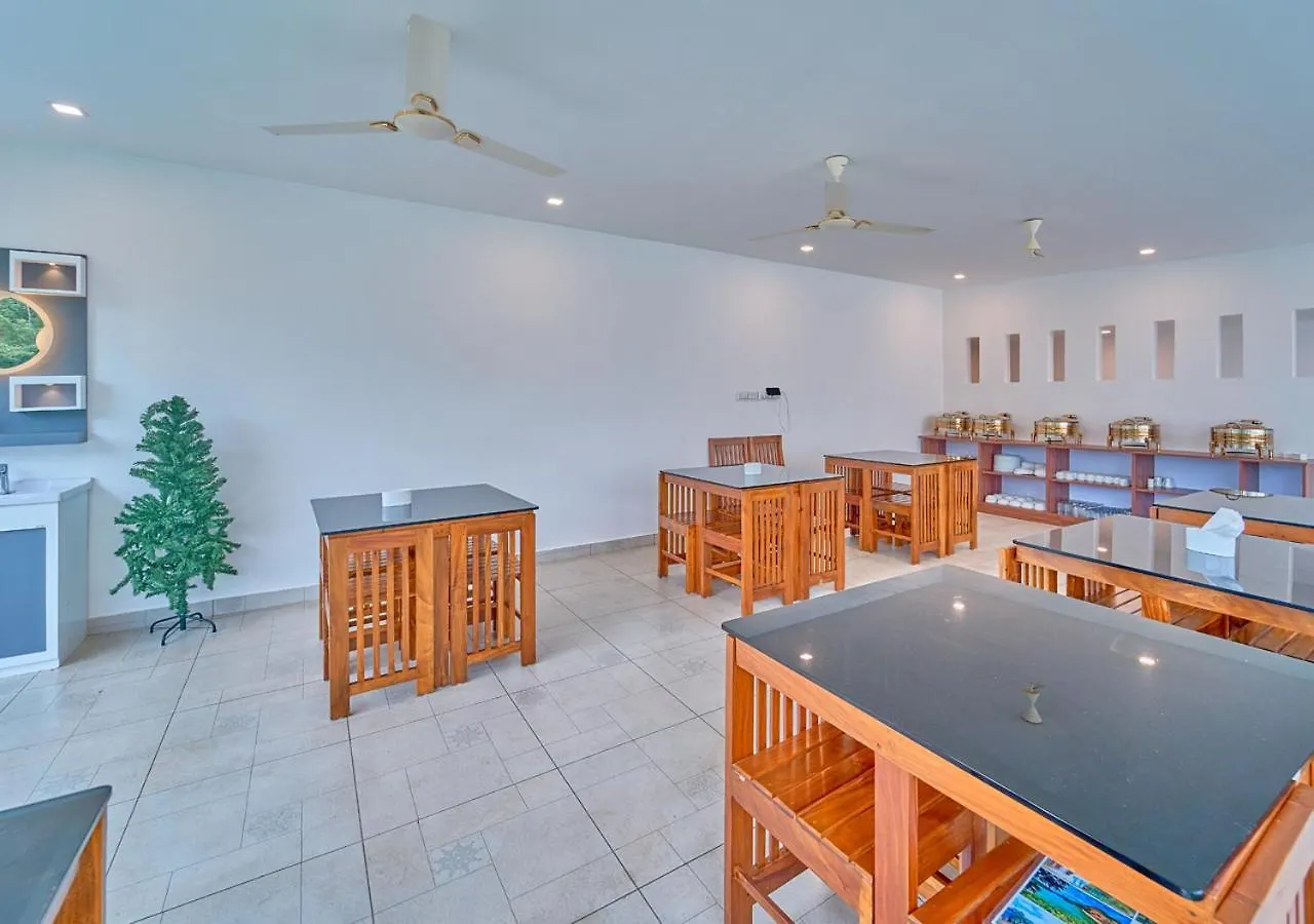 Ice Mist Pool Resort Munnar By Voye Homes