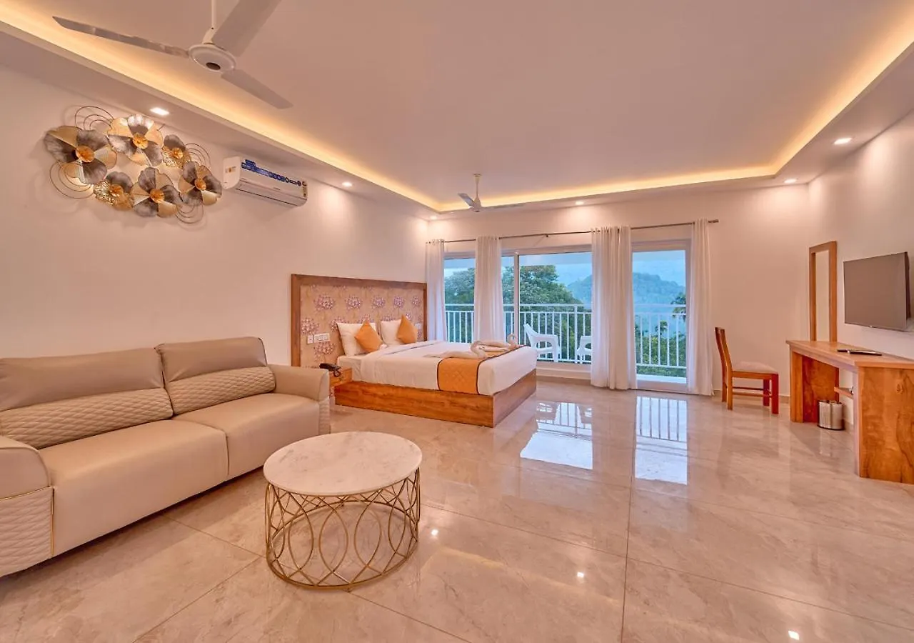 Ice Mist Pool Resort Munnar By Voye Homes