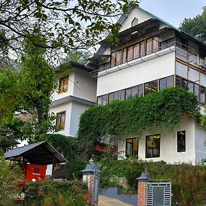 Bell Vedera Resort